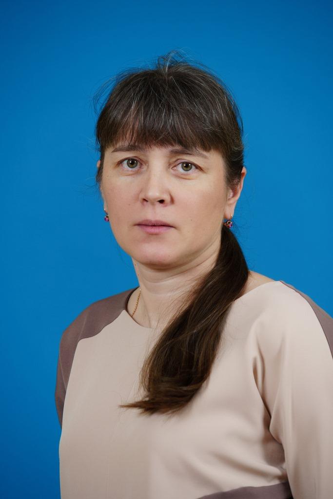 Полякова Ирина Валериевна.